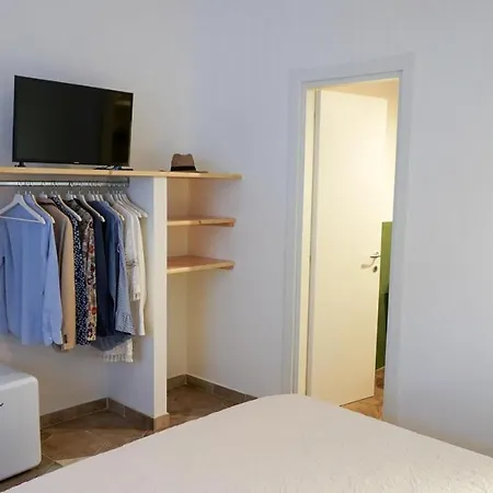 Castellabate Apartments Camere Affittacamere 3*